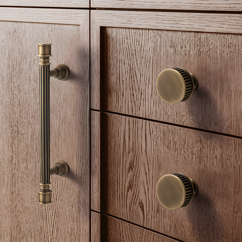 Art Deco Reeded Brass Bar Cupboard Handles, Knobs & Ring Pulls