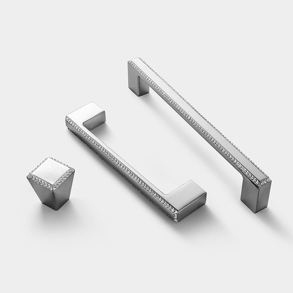 Classic Crystal-Edged D Cupboard Handles & Knobs