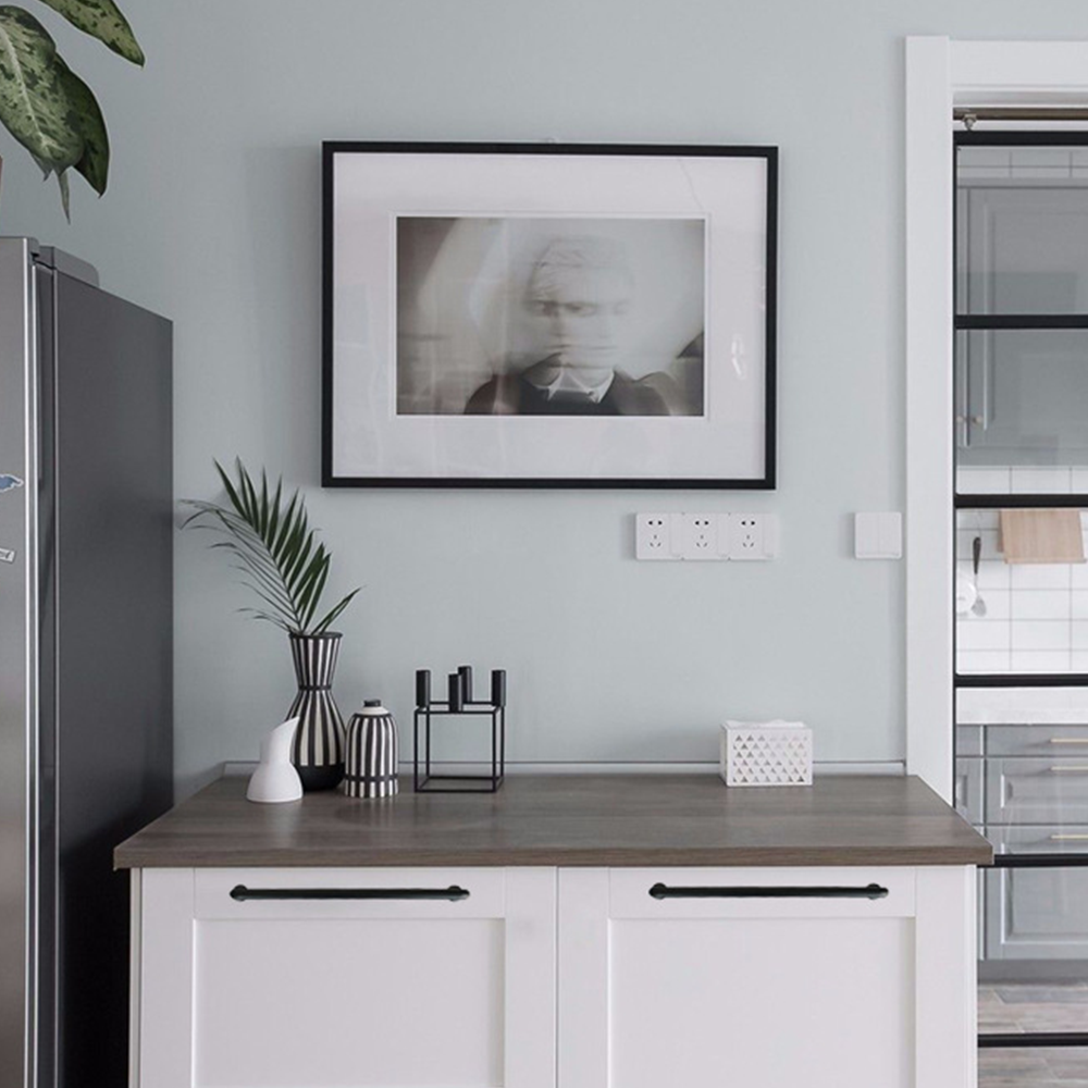 Classic D Shaped Cupboard Handles and Knobs