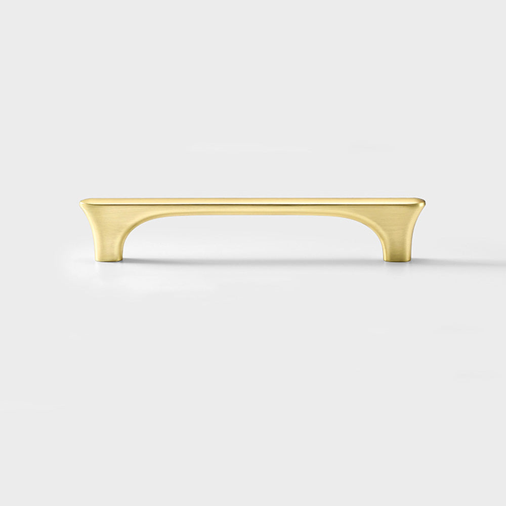 Classic Flared-End D Cupboard Handles & Knobs