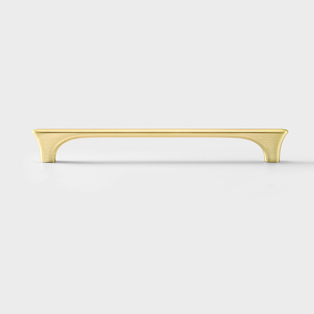 Classic Flared-End D Cupboard Handles & Knobs