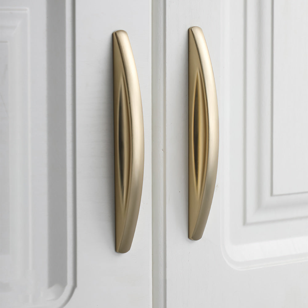 Classic Half Moon Cupboard Handles in Zinc Alloy