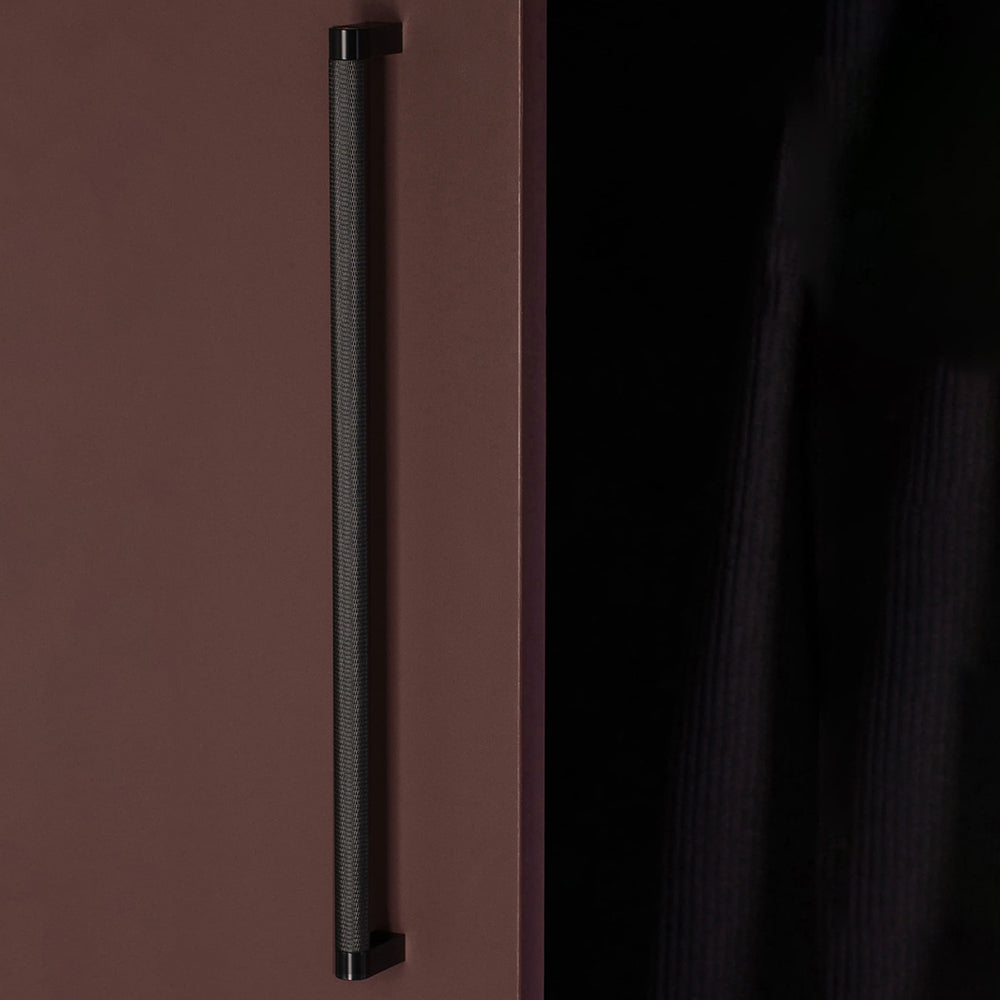 Classic Knurled Bar Cupboard Handles and Knobs