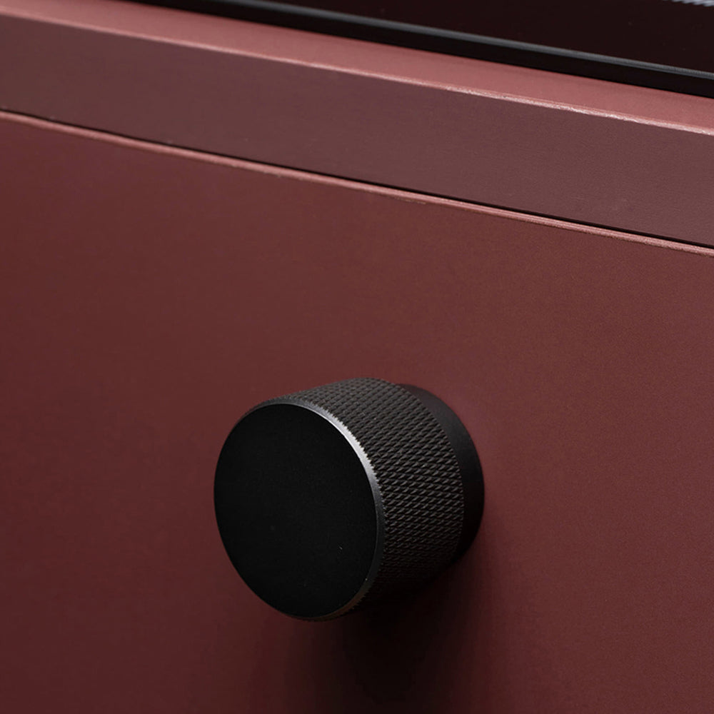 Classic Knurled Bar Cupboard Handles and Knobs