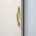 Classic Reeded Bow Cupboard Handles & Flower Knobs