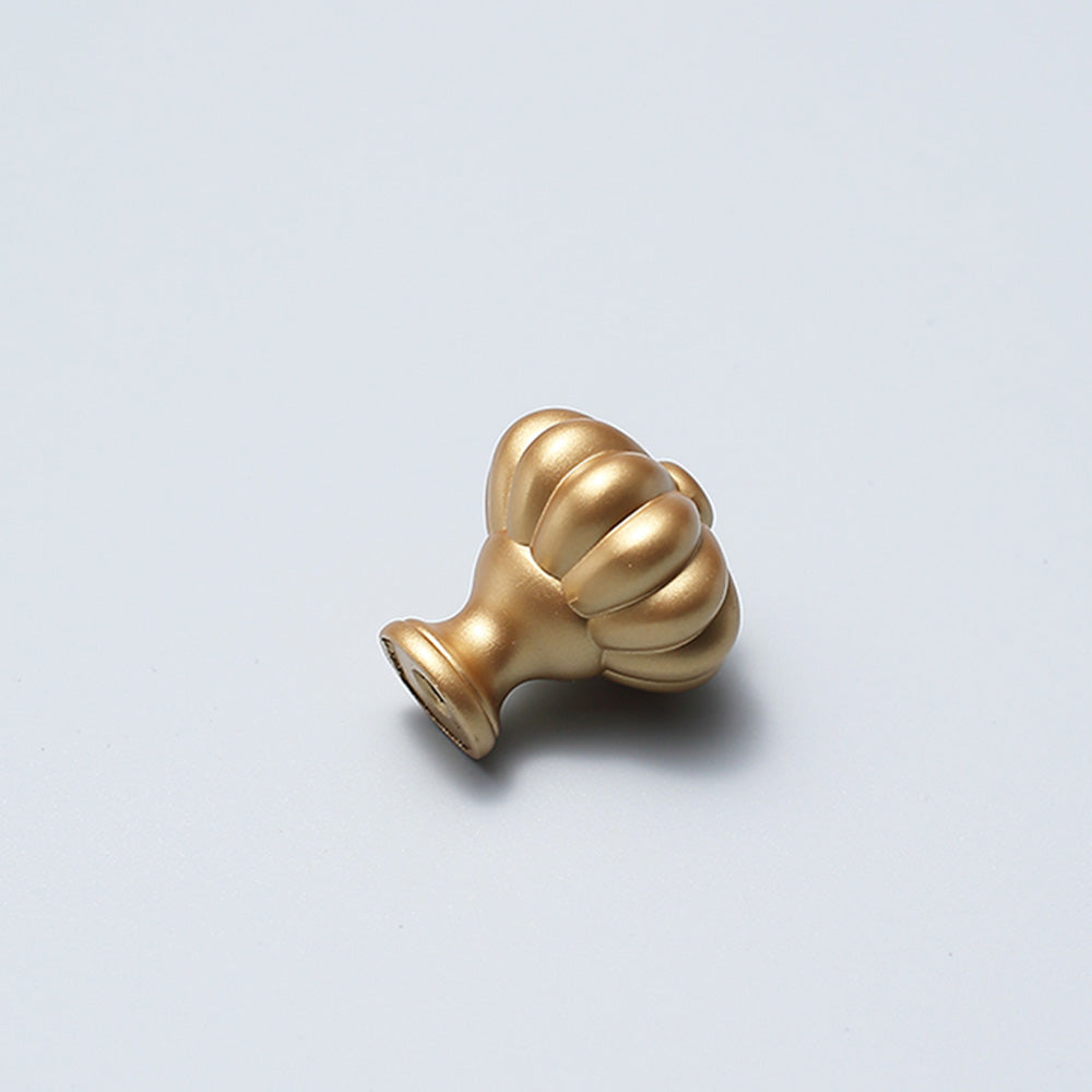 Classic Reeded Bow Cupboard Handles & Flower Knobs
