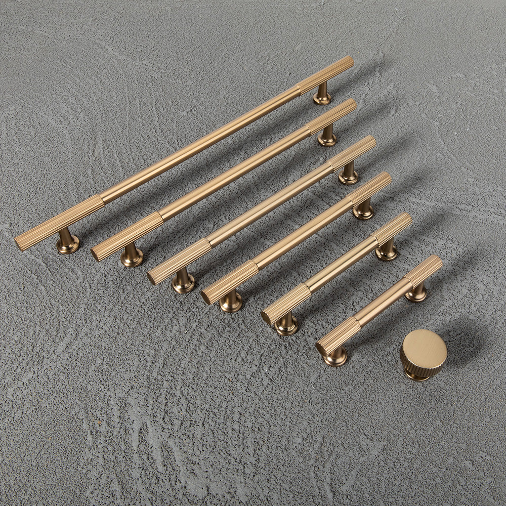Classic Striped T-Bar Cupboard Handles & Knobs
