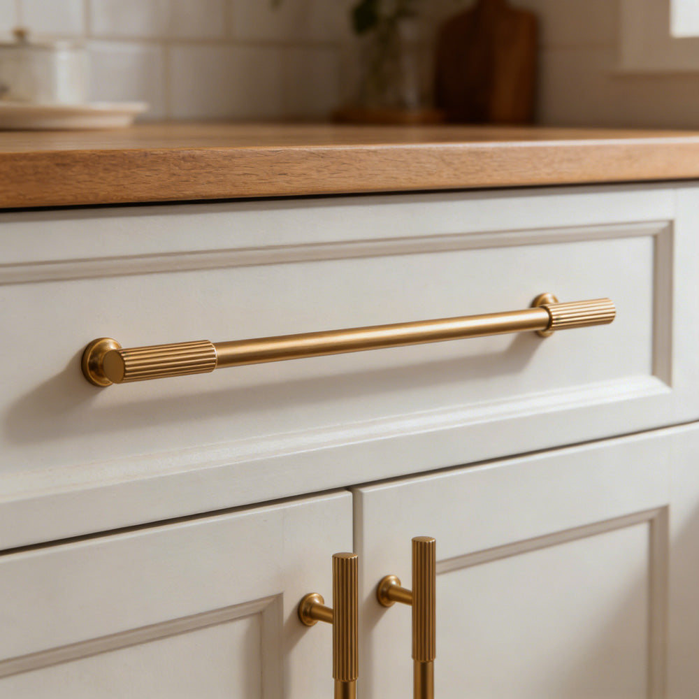 Classic Striped T-Bar Cupboard Handles & Knobs