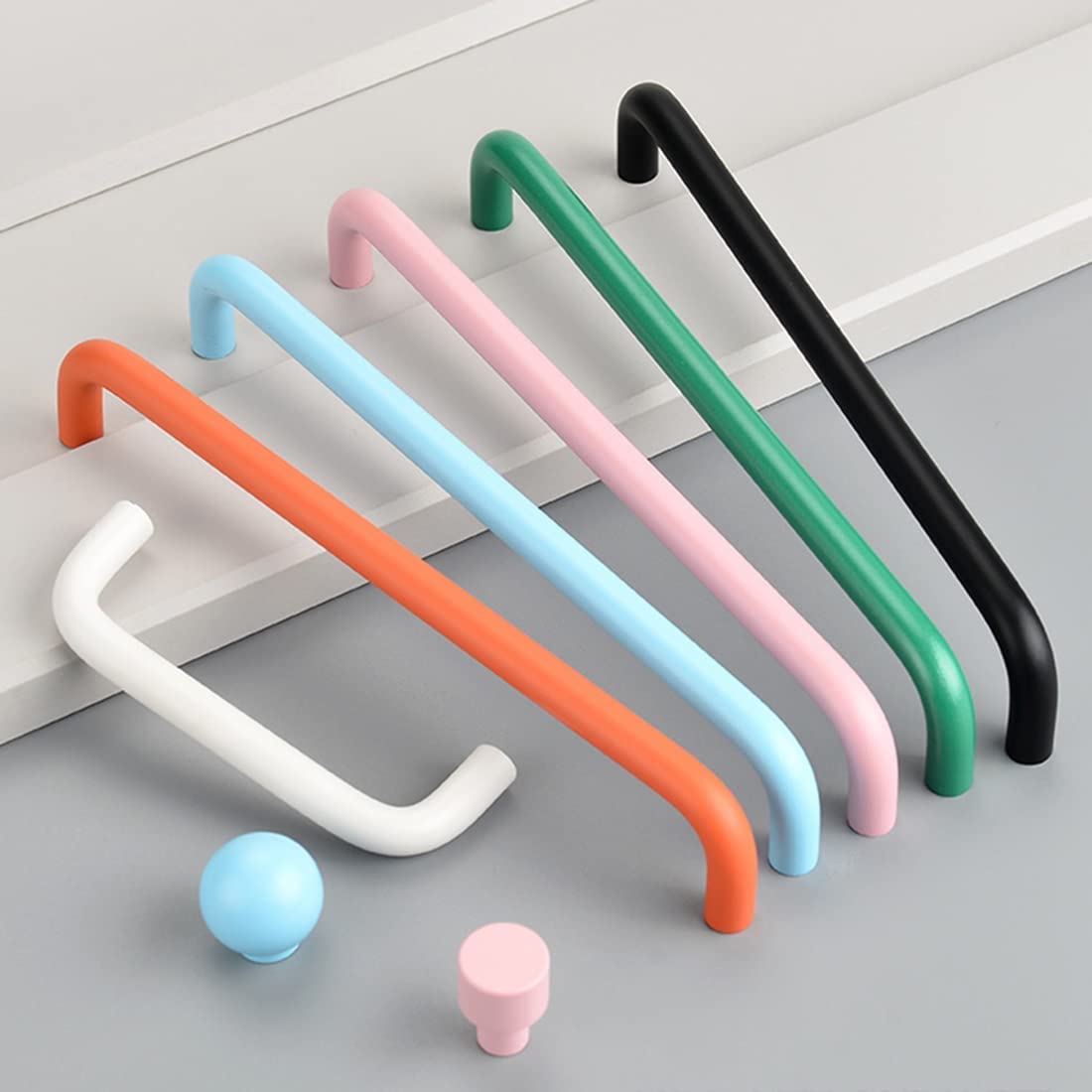 Colourful Double-Curved D Handles & Knobs for Nurseries