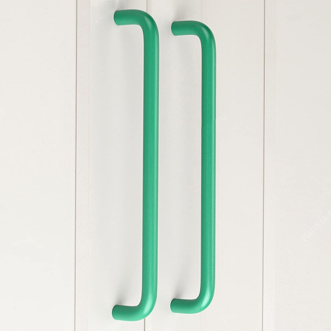 Colourful Double-Curved D Handles & Knobs for Nurseries
