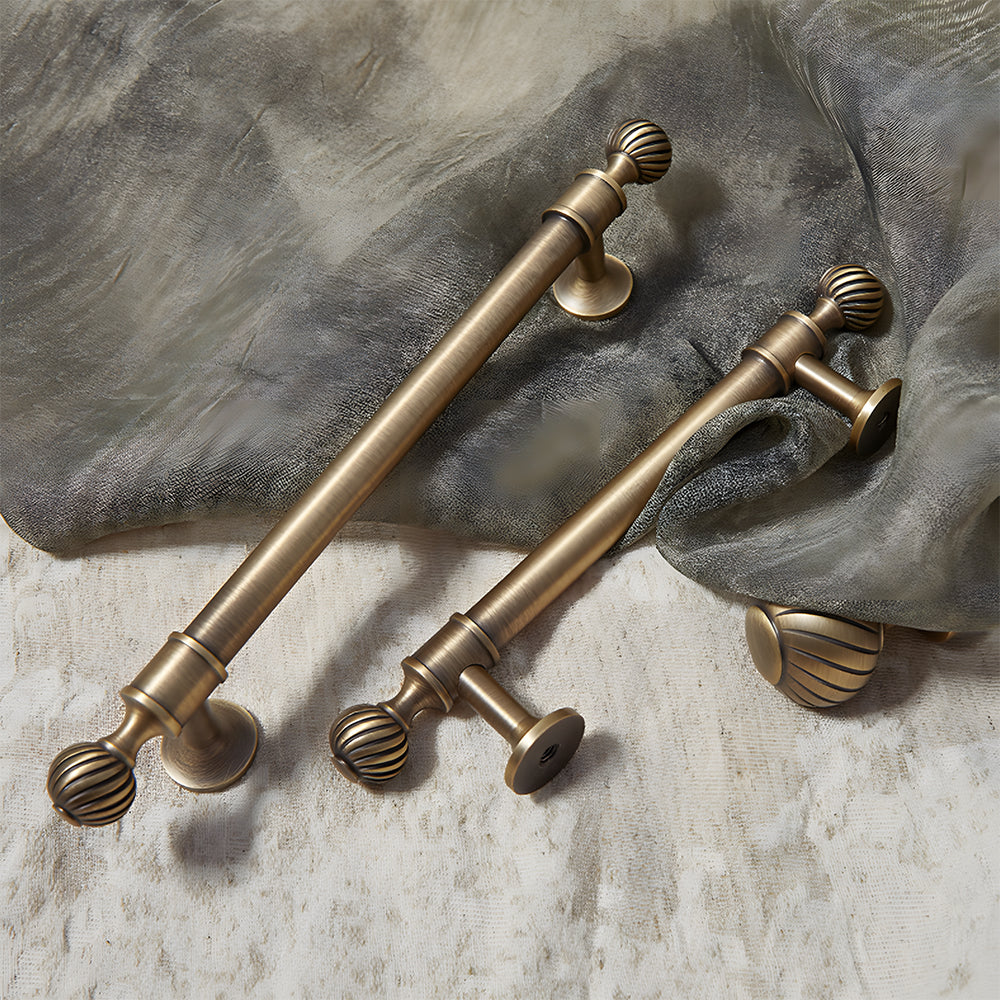 Decorative Solid Brass Bar Cupboard Handles with Ball Finials