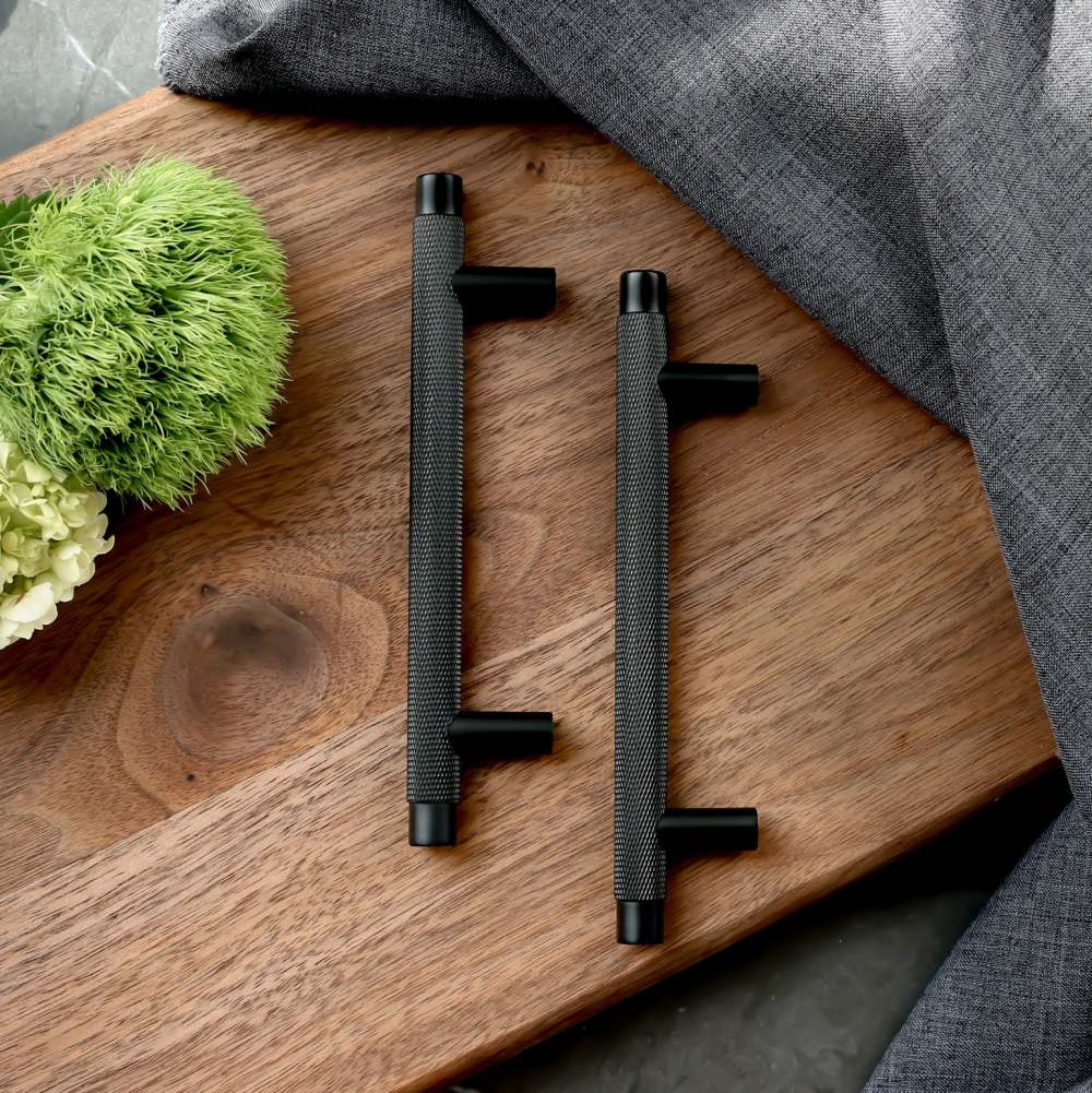 Knurled T-Bar Kitchen Cupboard Handles & Knobs