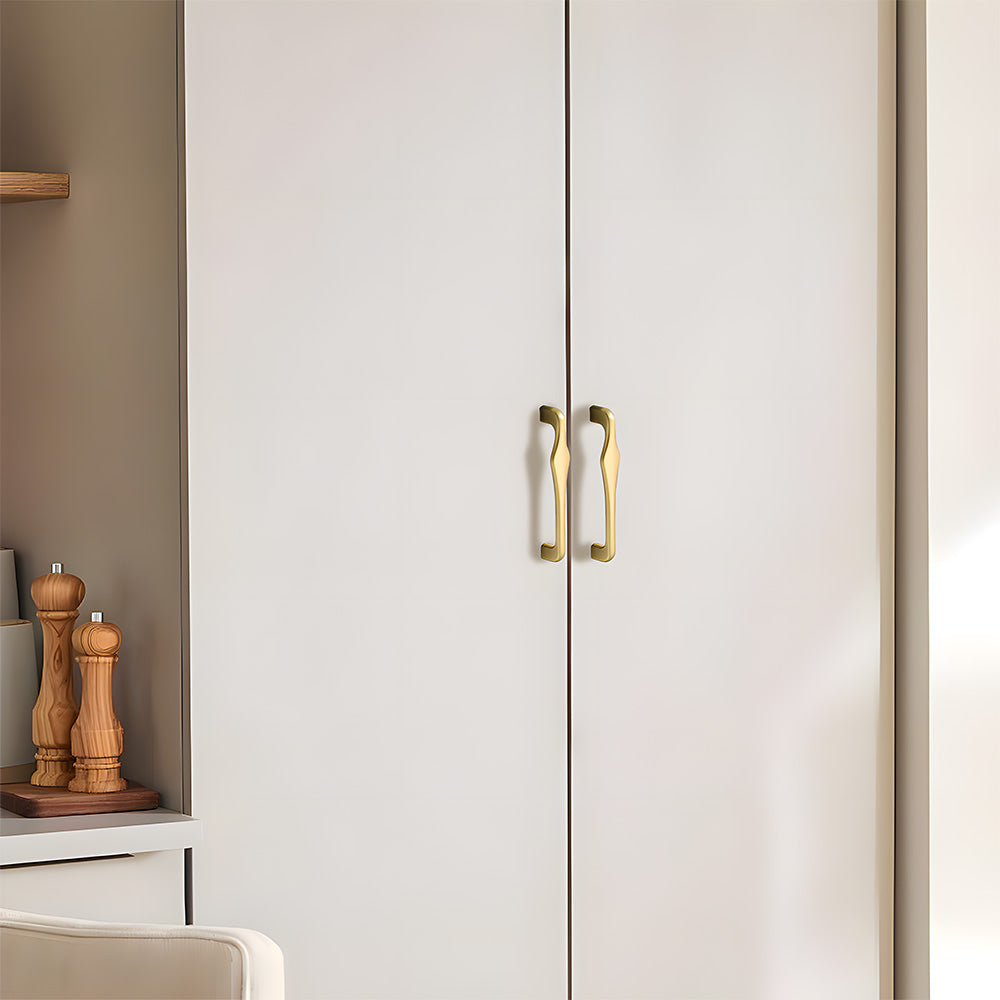 Modern Asymmetric Cupboard Handles & Triangle Knobs
