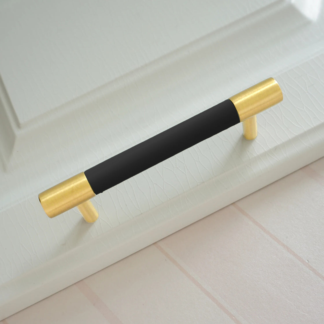Modern Black Leather T-Bar Cupboard Handles & Knobs