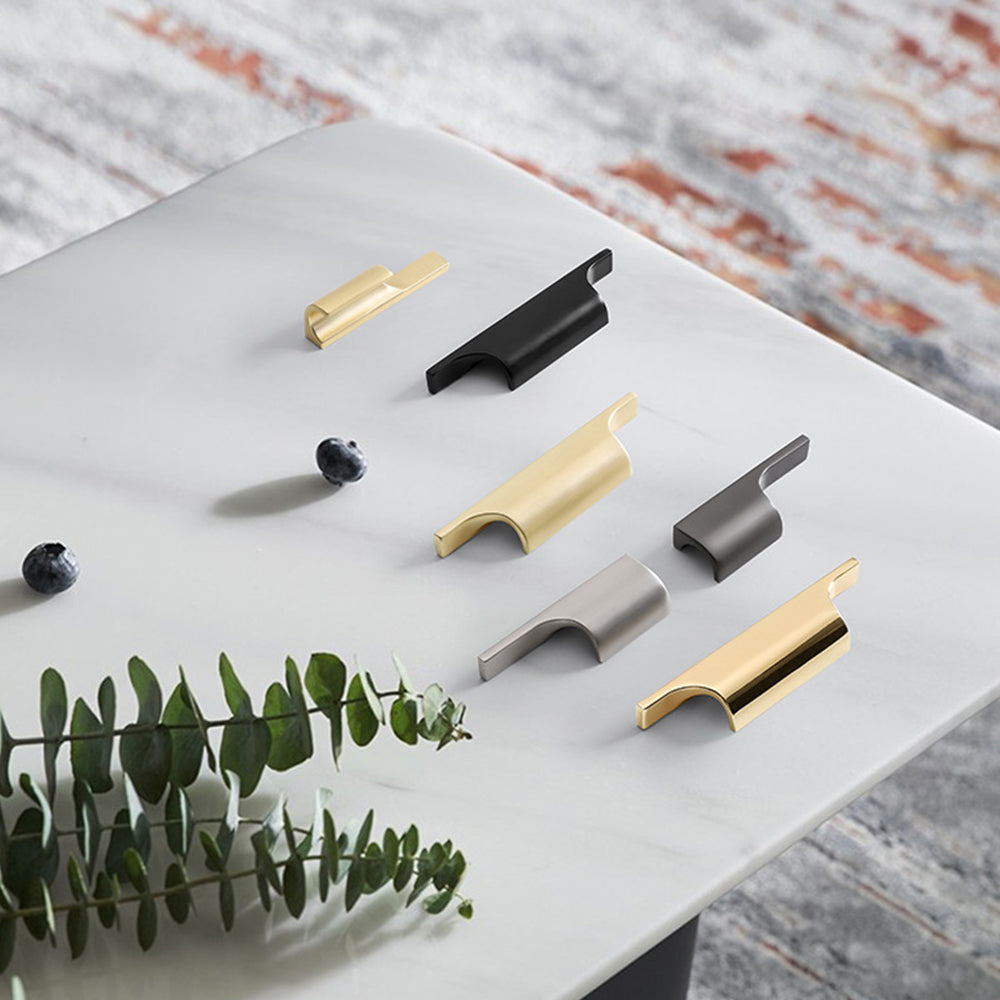 Modern Curved Lip Pull Wardrobe Handles
