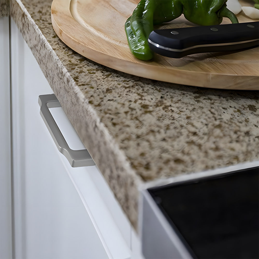 Modern D-Shaped Cupboard Handles and Knobs