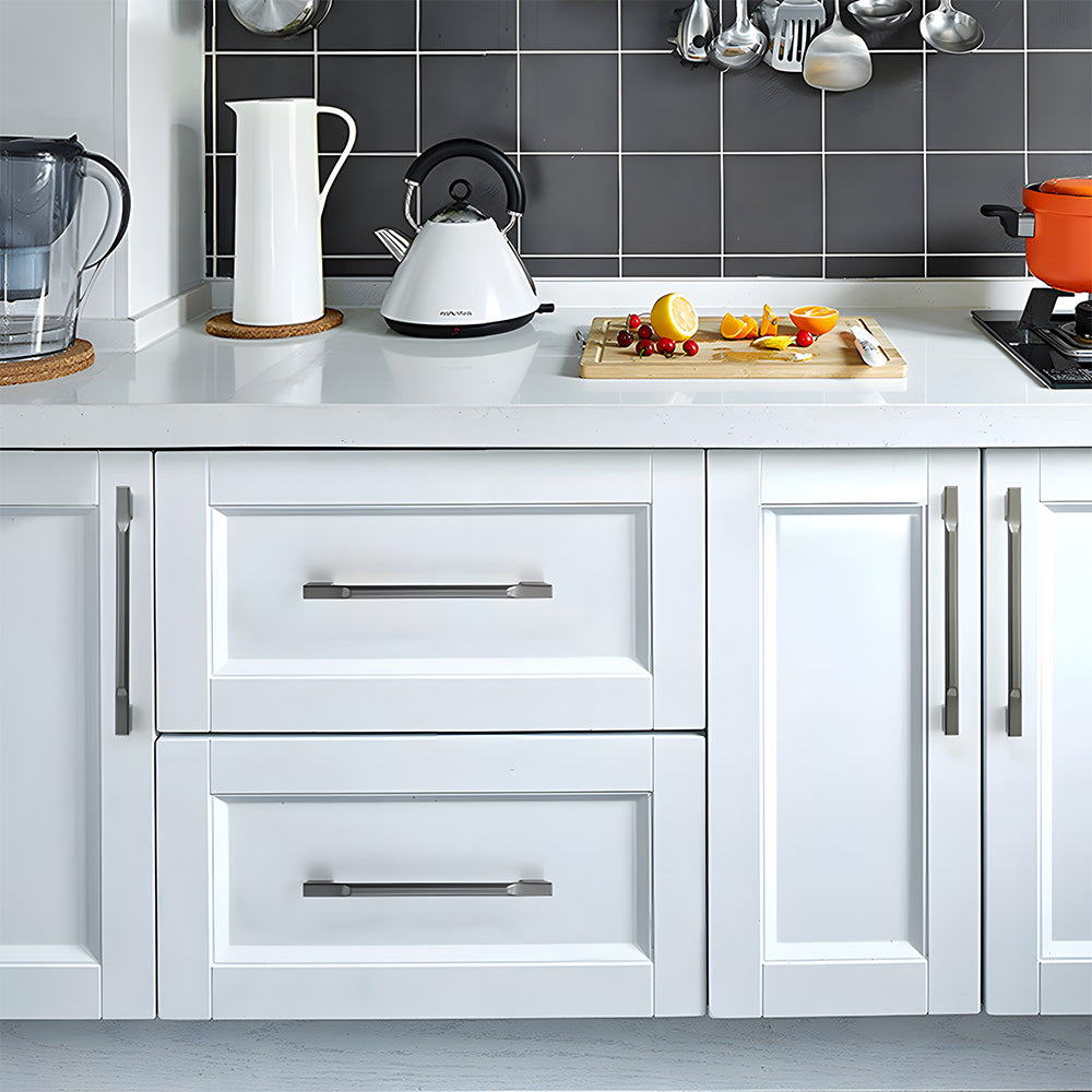 Modern D-Shaped Cupboard Handles and Knobs