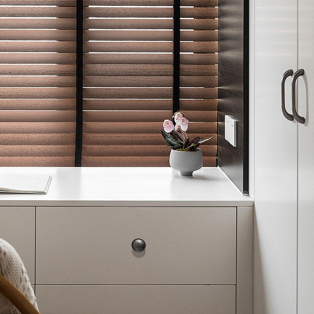 Modern Fluted D Cupboard Handles and Knobs