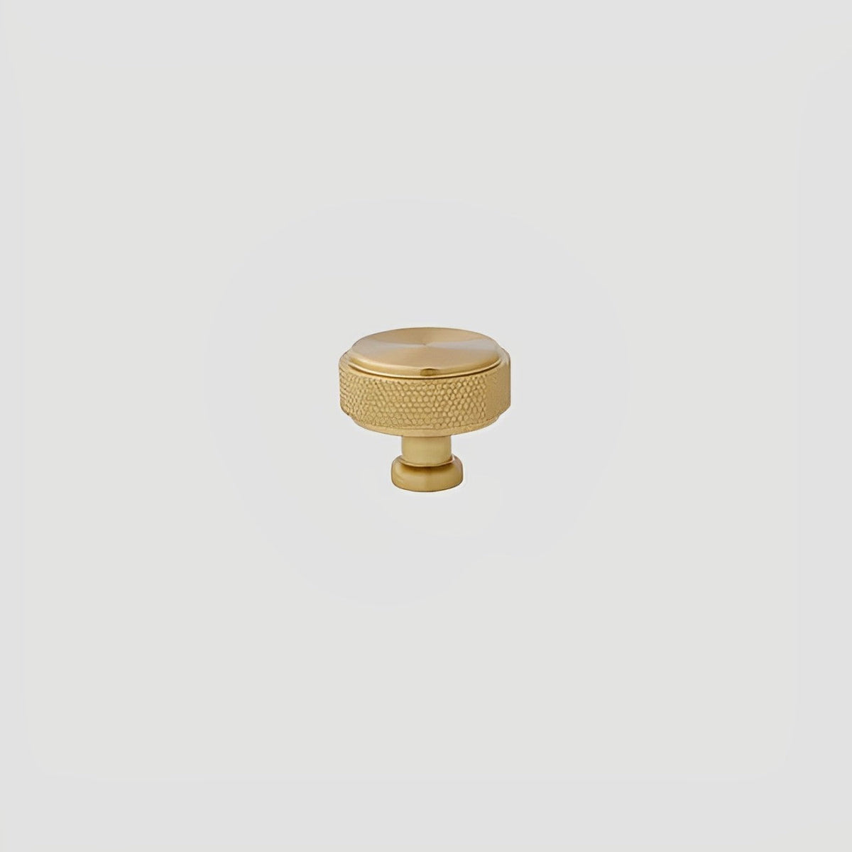 Modern Knurled Square D Cupboard Handles & Knobs