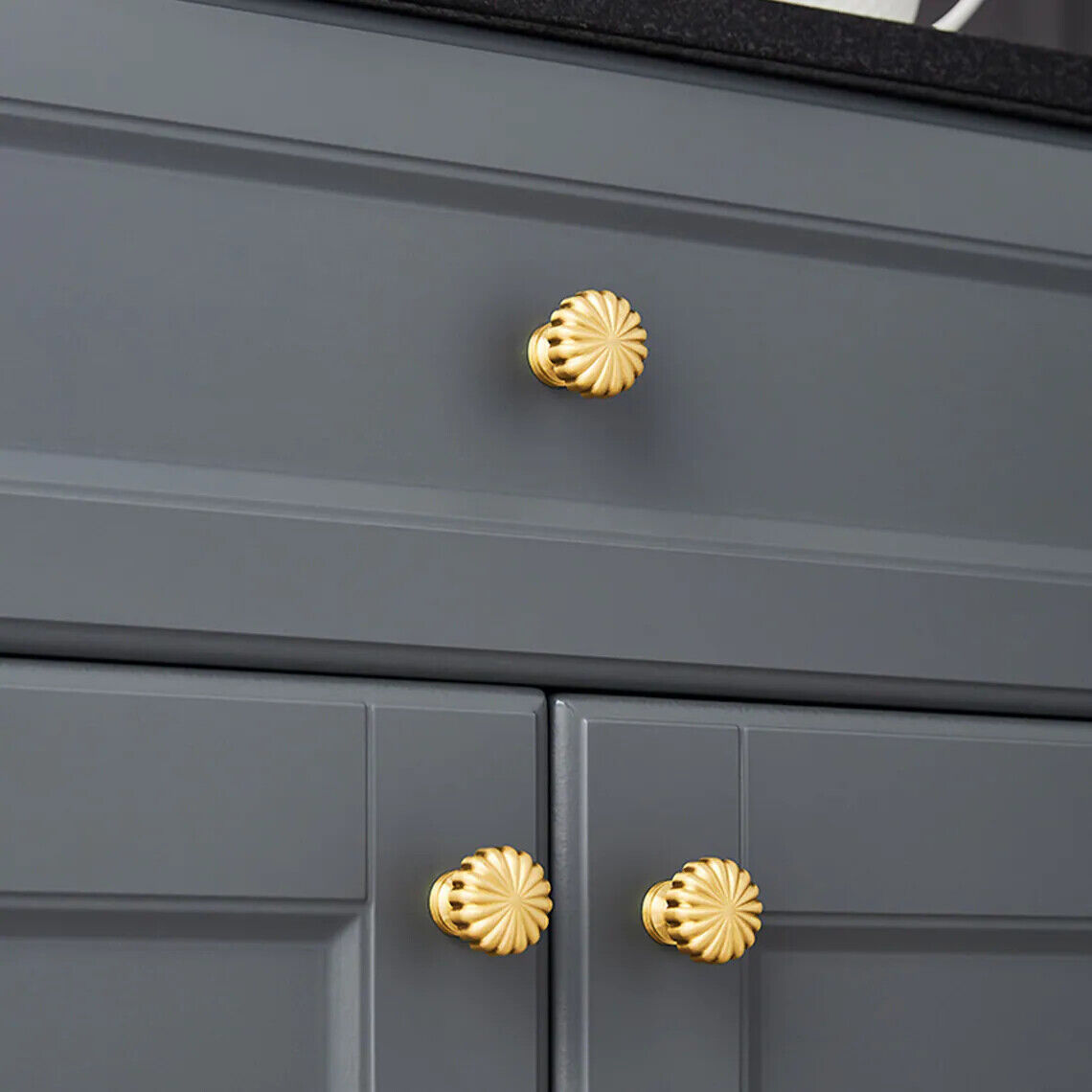Modern Round and T-Bar Gold Cupboard Knobs