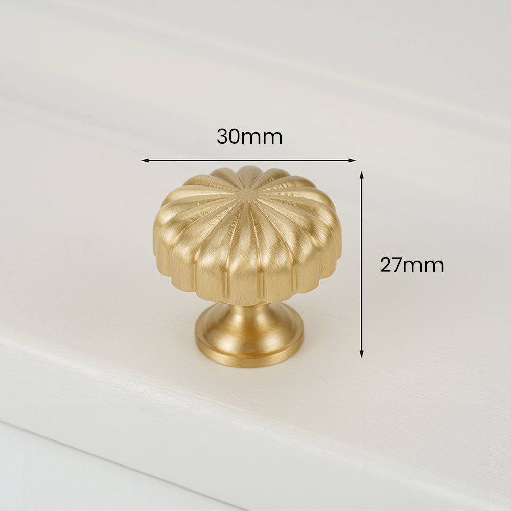 Modern Round and T-Bar Gold Cupboard Knobs