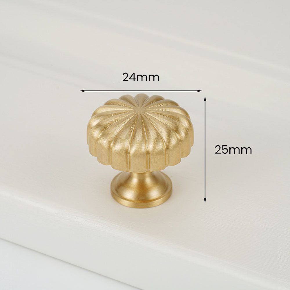 Modern Round and T-Bar Gold Cupboard Knobs