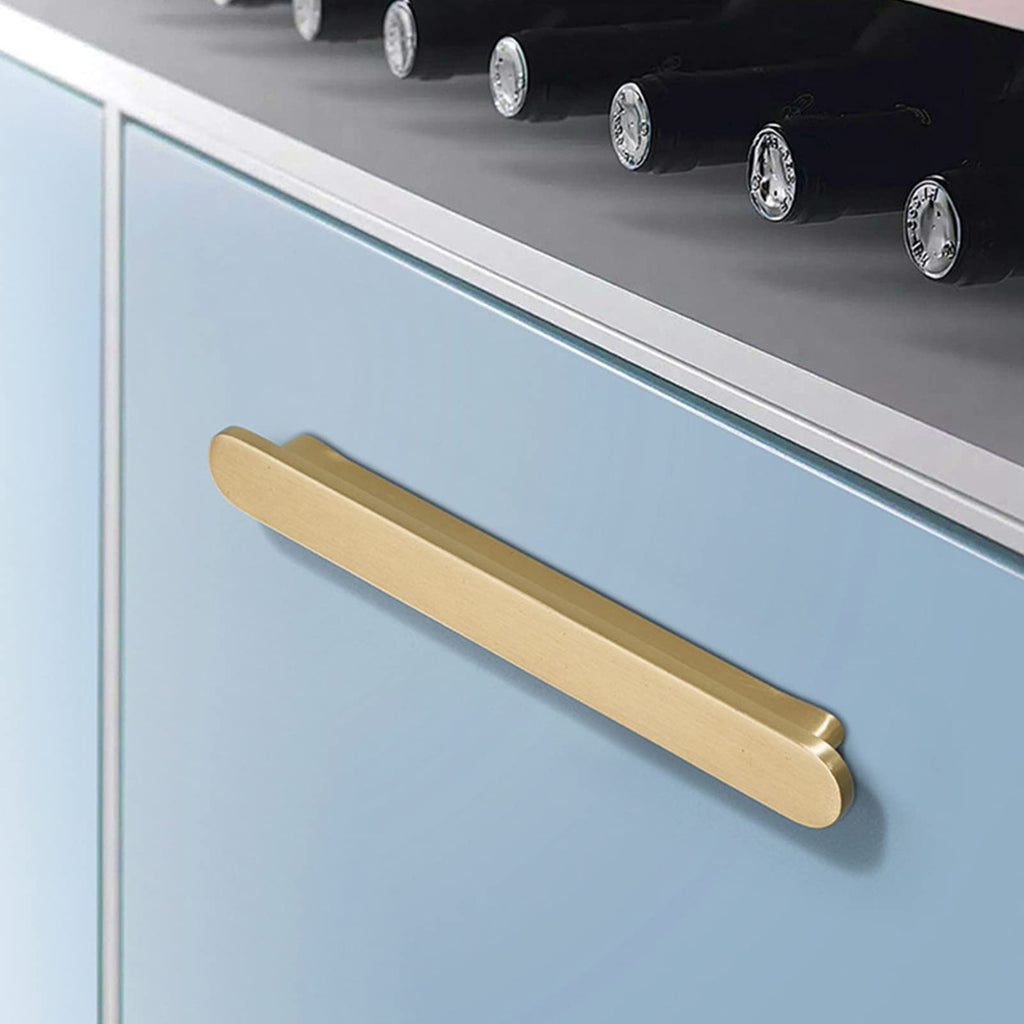 Modern Rounded-End Flat Bar Cupboard Handles & Knobs