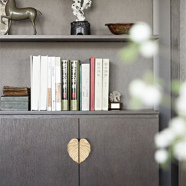 Modern Split Leaf Brass Cupboard Handles