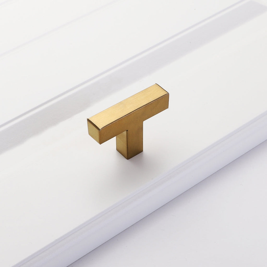 Modern Square D Cupboard Handles & T-Bar Knobs in Brushed Brass