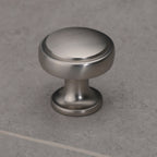 Modern Square-Footed Cupboard D Handles & Knobs