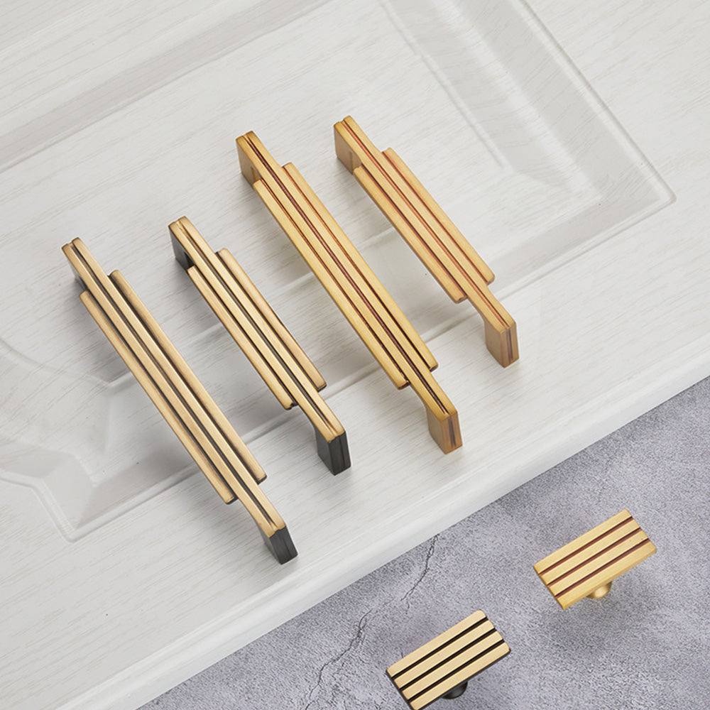 Modern Stepped Brass Kitchen Cupboard Handles & Knobs