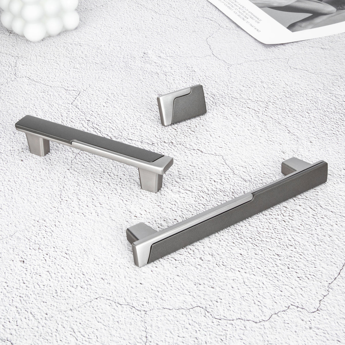 Modern Two-Tone Offset Panel T-Bar Cupboard Handles & Knobs