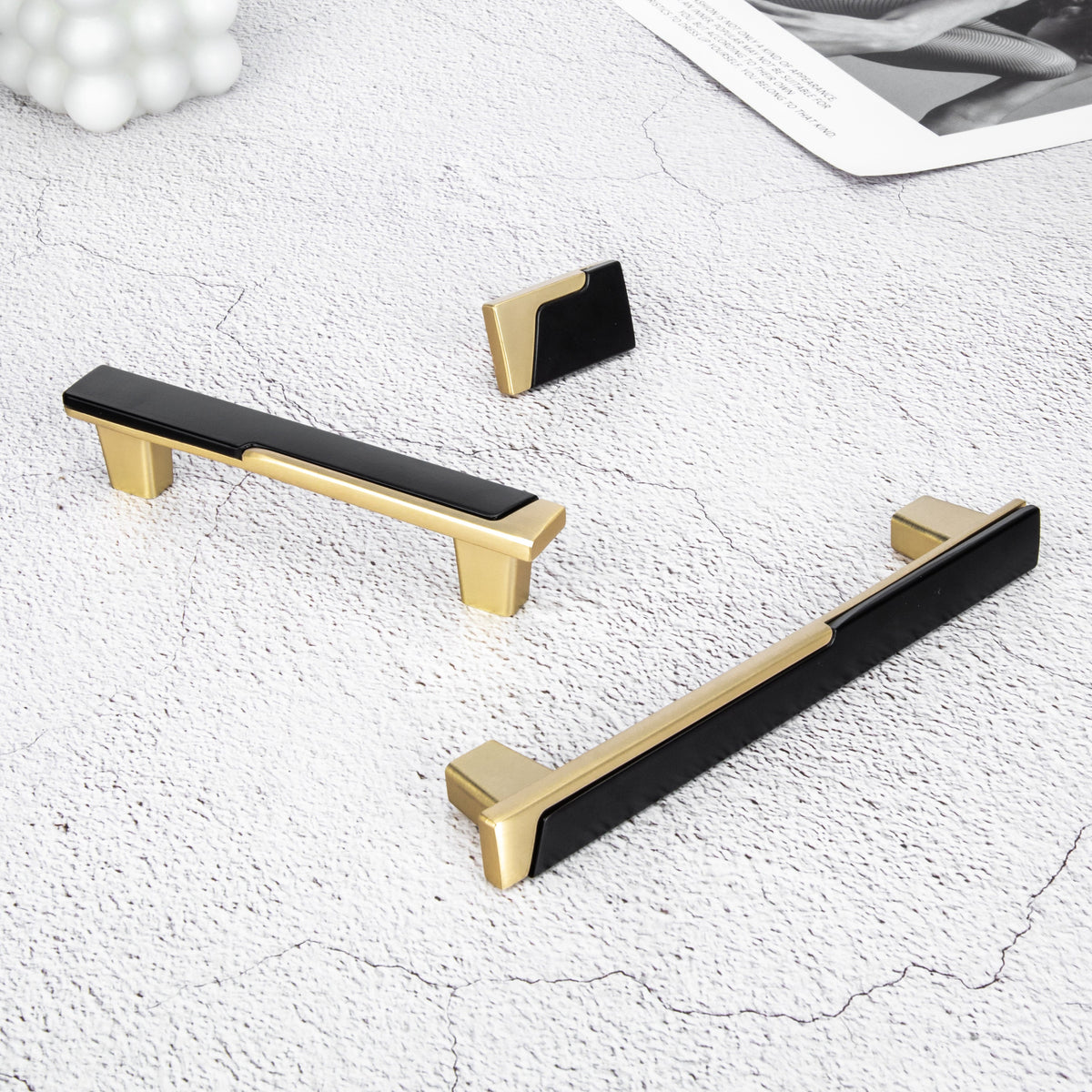 Modern Two-Tone Offset Panel T-Bar Cupboard Handles & Knobs