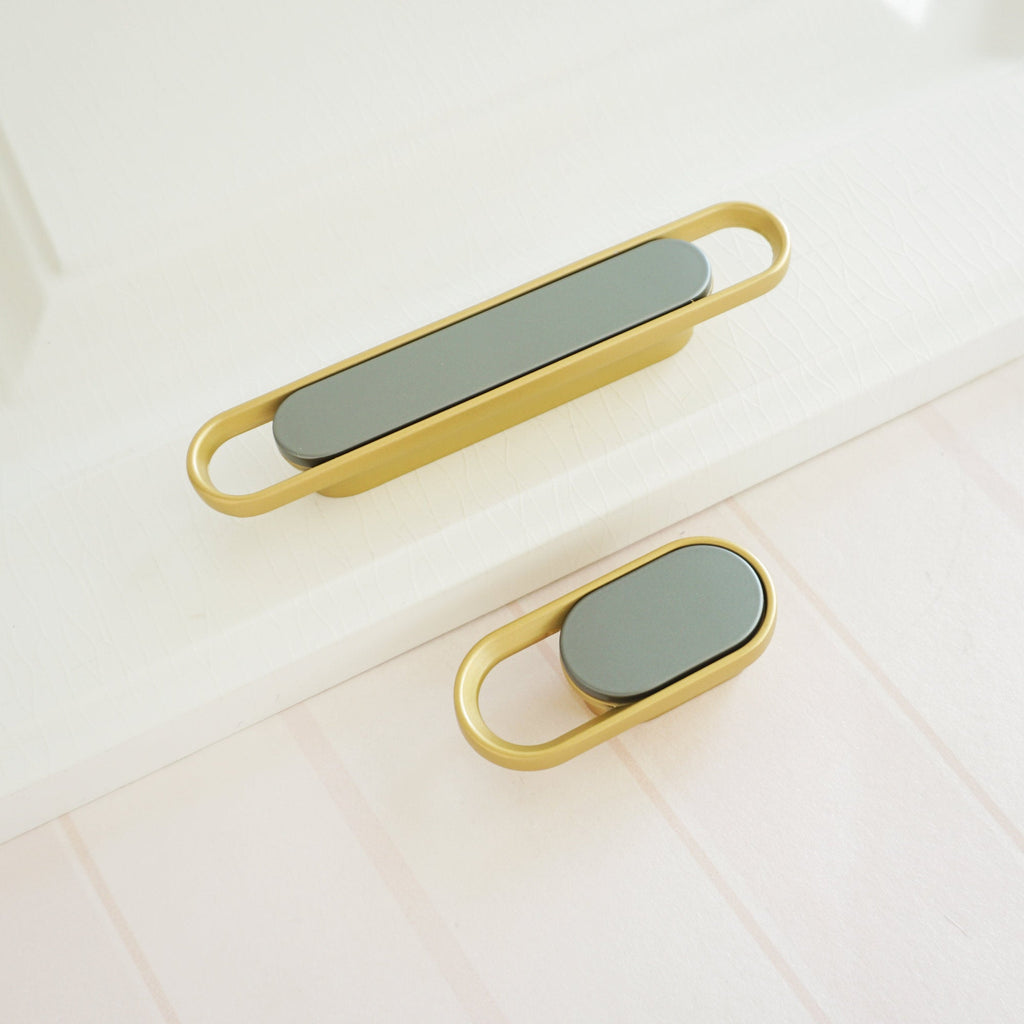 Modern Two-Tone Oval Loop Kitchen Cupboard Handles and Knobs