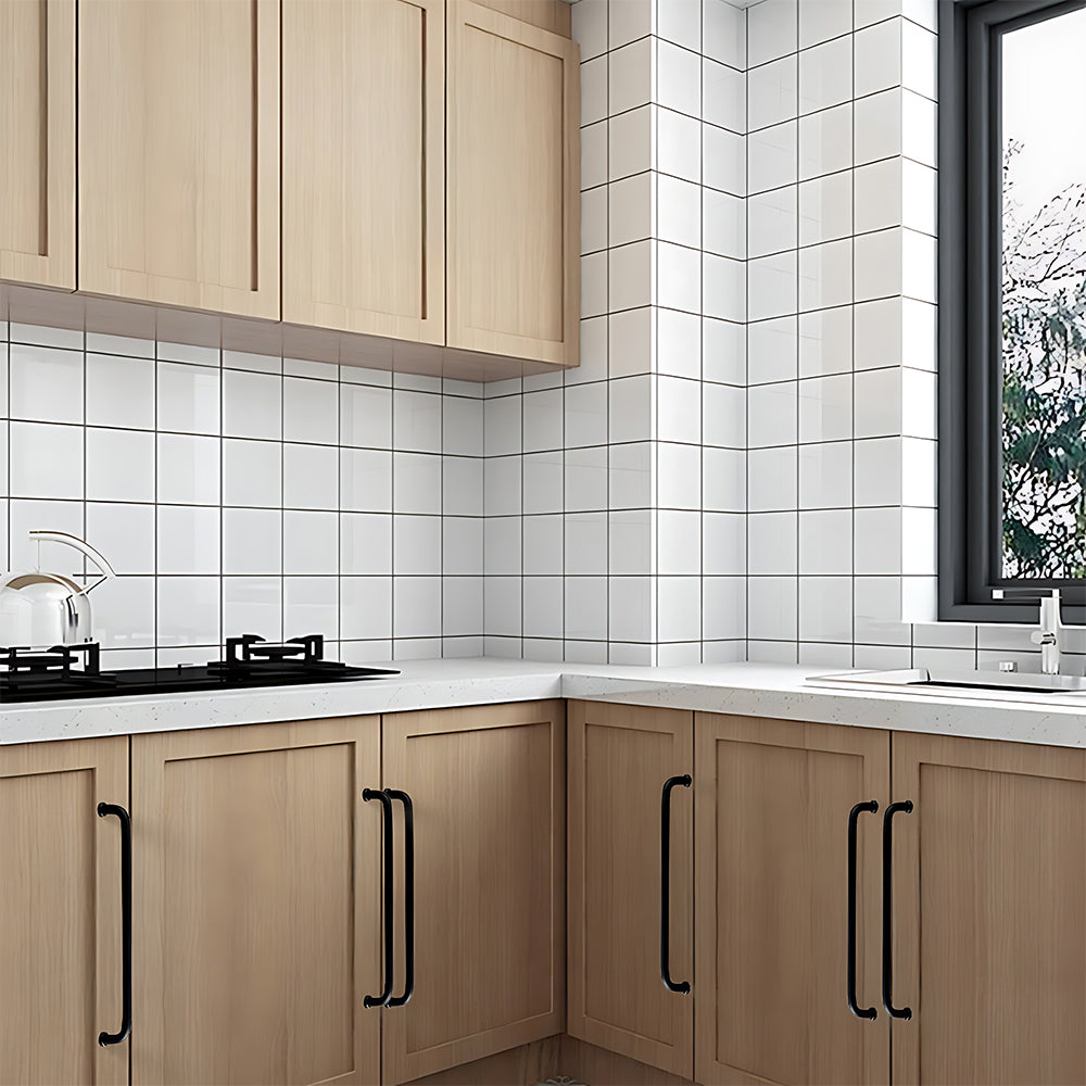 Modern U-Shaped Cupboard Handles in Gold or Black