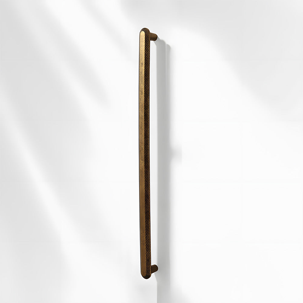 Vintage Knurled Bar Cupboard Handles & Knobs