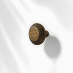 Vintage Knurled Bar Cupboard Handles & Knobs