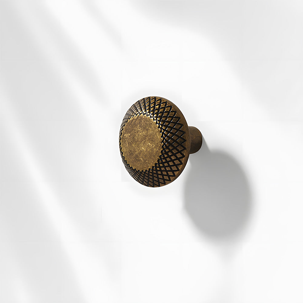 Vintage Knurled Bar Cupboard Handles & Knobs